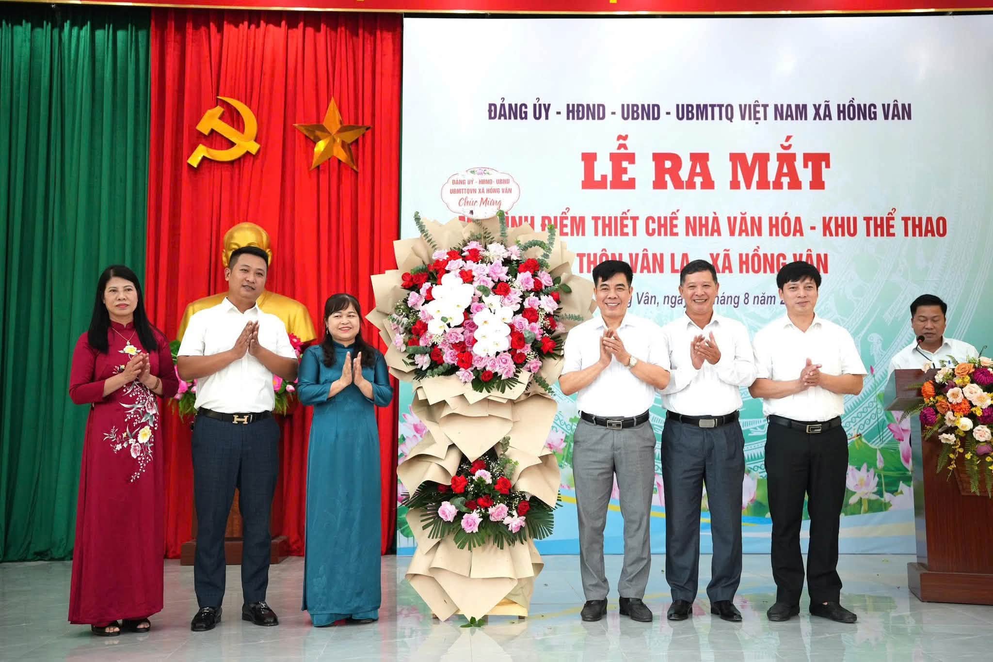 Xã Hồng Vân tạo điểm sinh hoạt cộng đồng đa chức năng từ Nhà văn hóa - Khu thể thao thôn Vân La