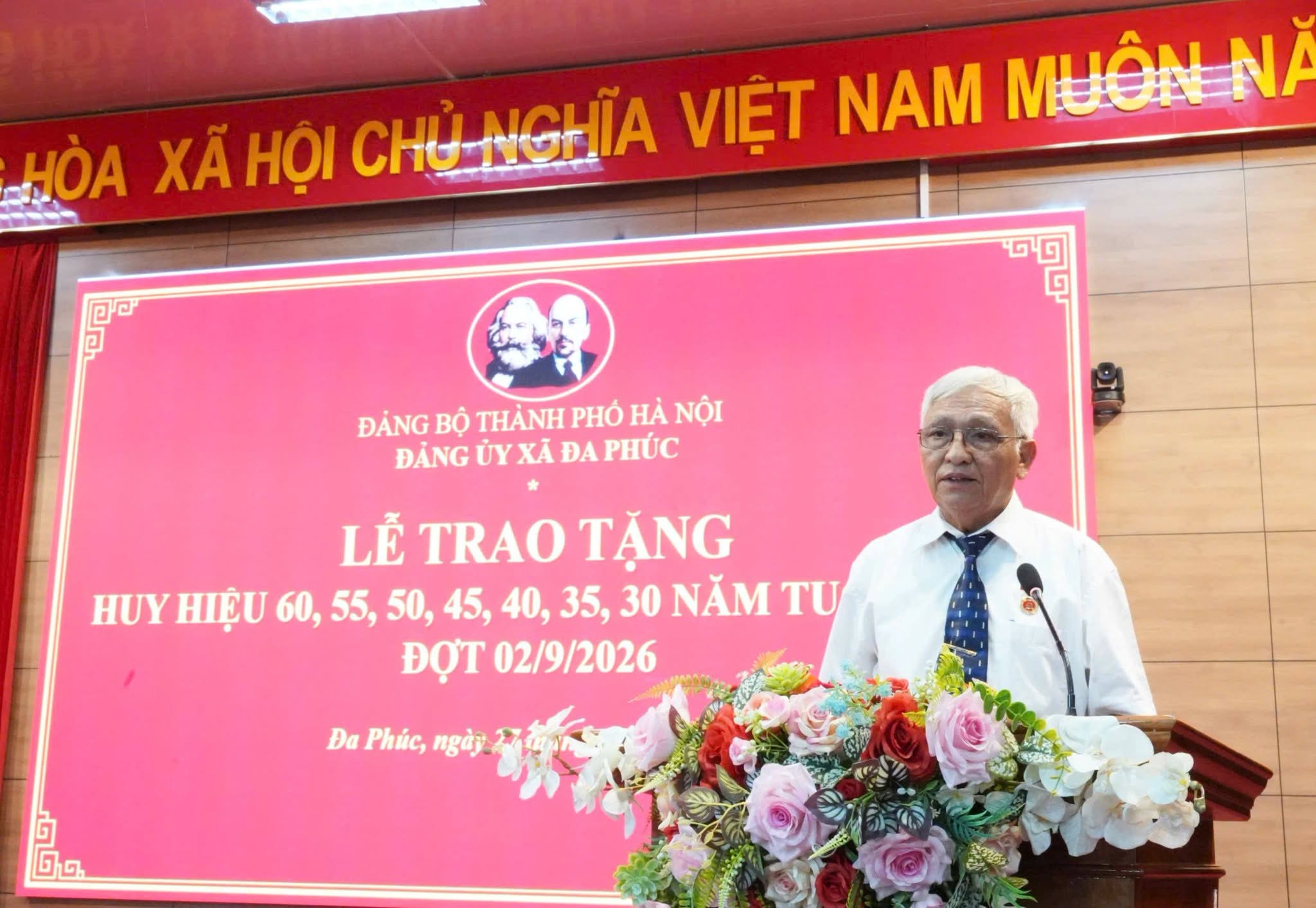 Xã Đa Phúc tôn vinh 99 đảng viên, tiếp nối bản lĩnh và trách nhiệm qua các thế hệ