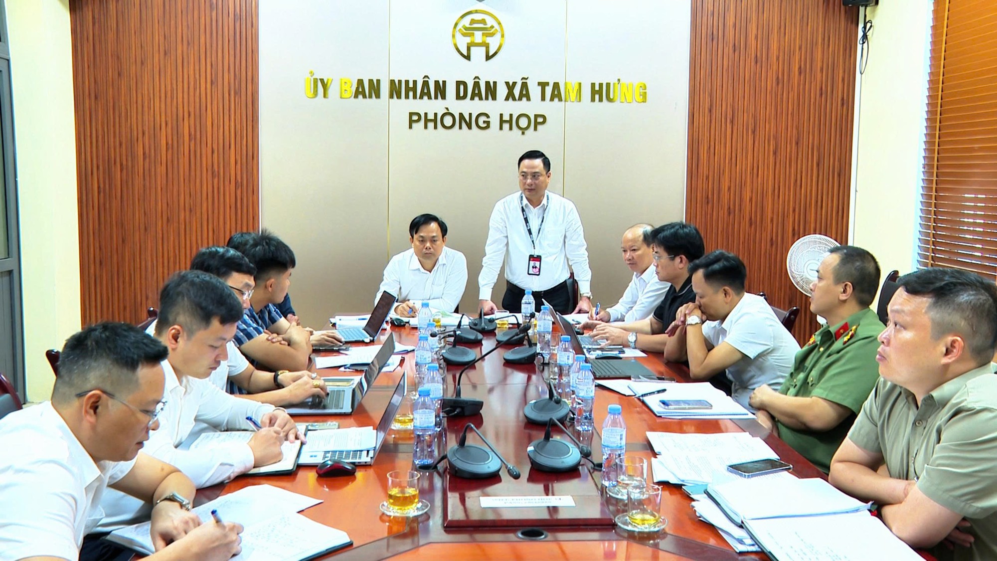 Xã Tam Hưng chuẩn bị chu đáo Lễ gắn biển địa điểm lưu niệm sự kiện cách mạng, kháng chiến tại đình Kim