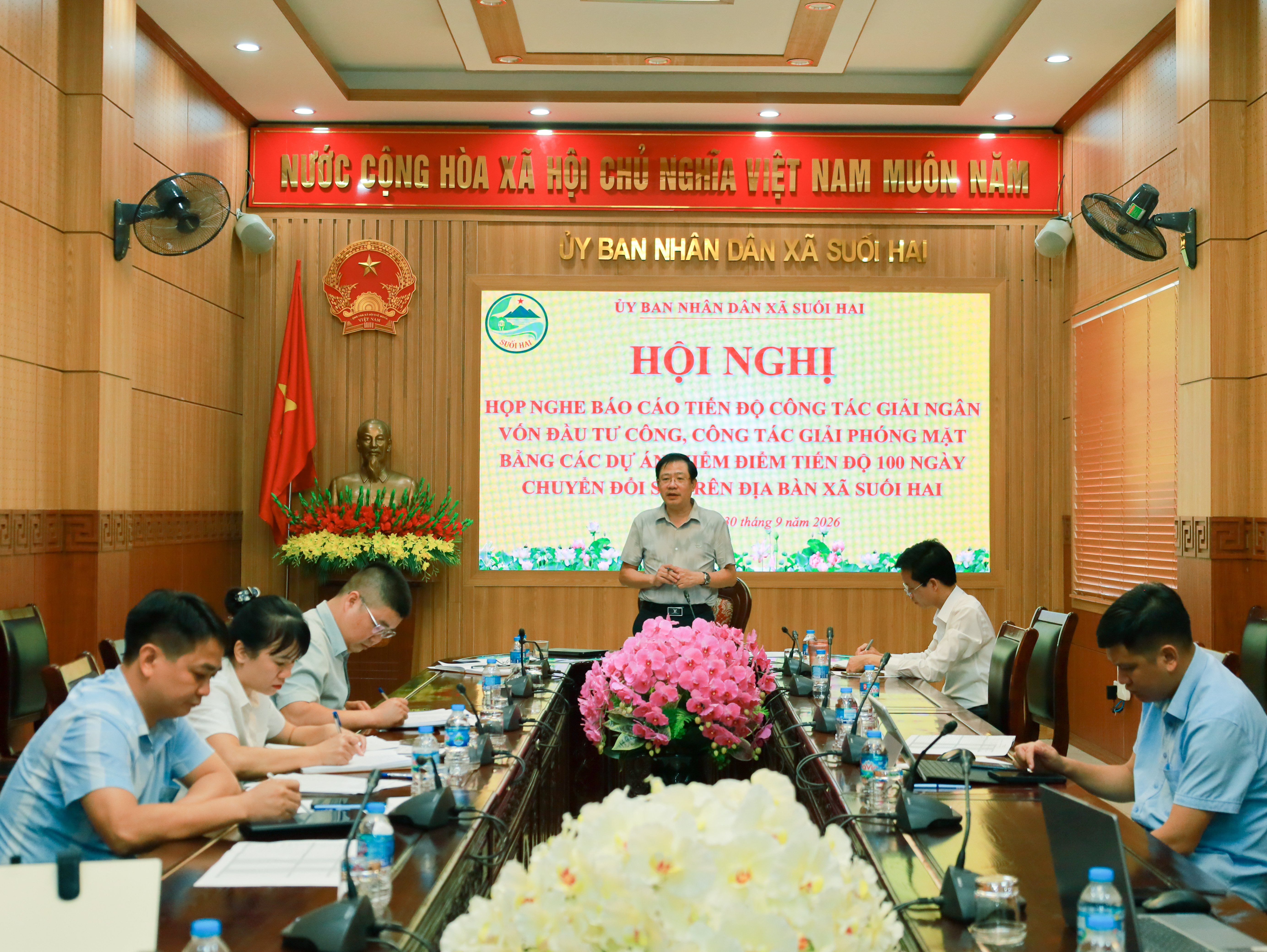 Xã Suối Hai siết tiến độ đầu tư công, giải phóng mặt bằng và chuyển đổi số