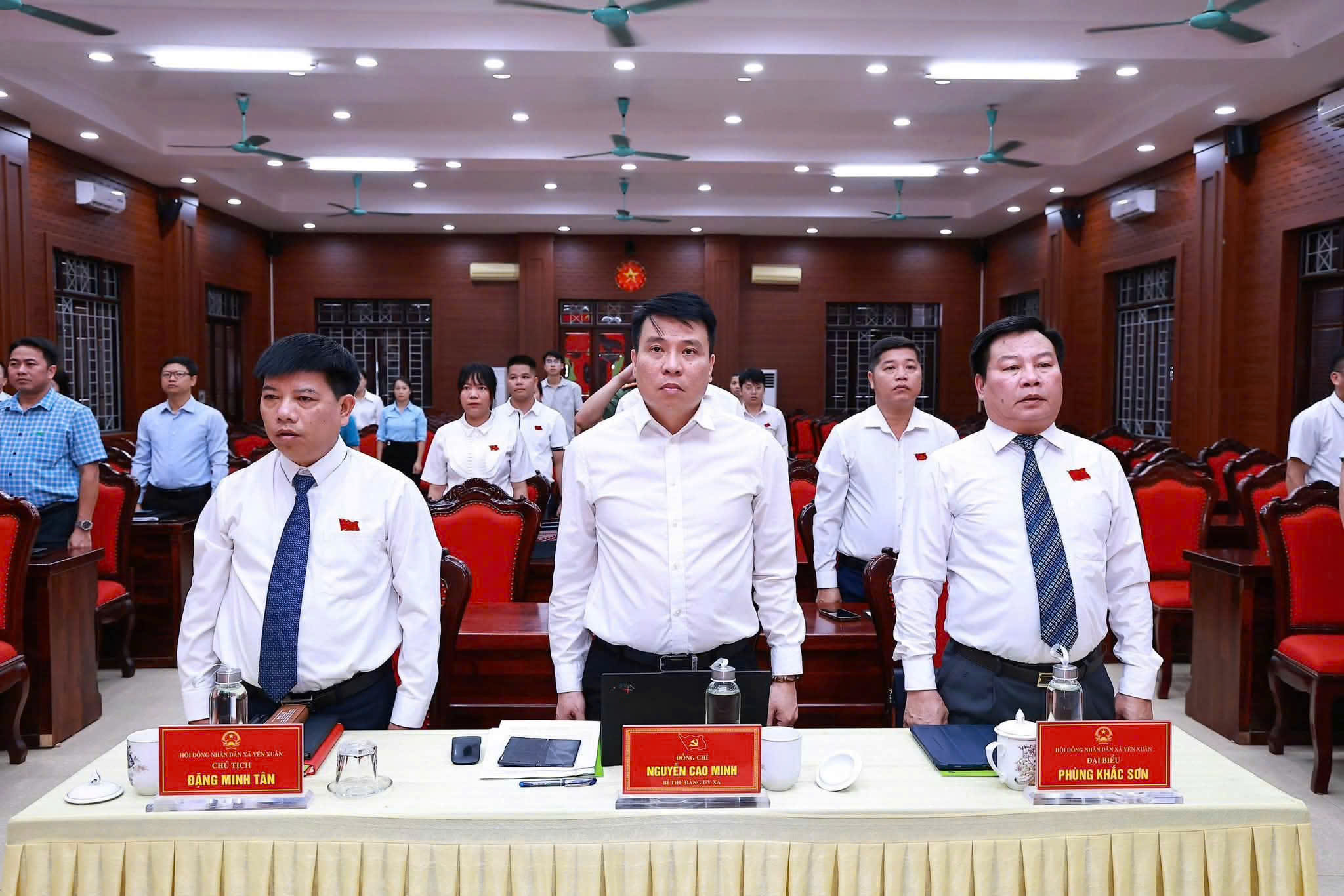 HĐND xã Yên Xuân quyết nghị tổ chức lại 5 phòng chuyên môn thuộc UBND xã, bảo đảm bộ máy vận hành thông suốt