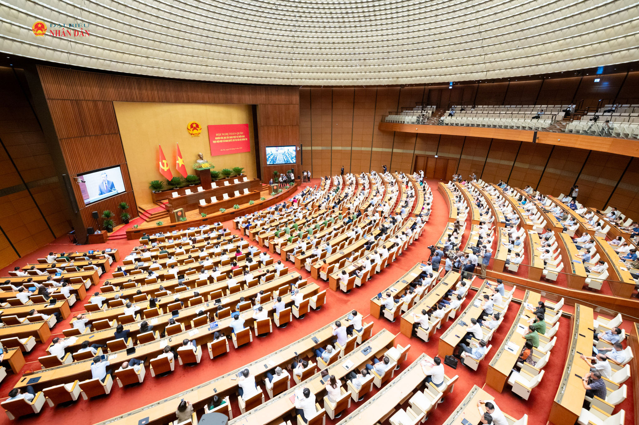 Mỗi văn kiện phải thành những việc cụ thể, có người chịu trách nhiệm, được kiểm chứng bằng kết quả