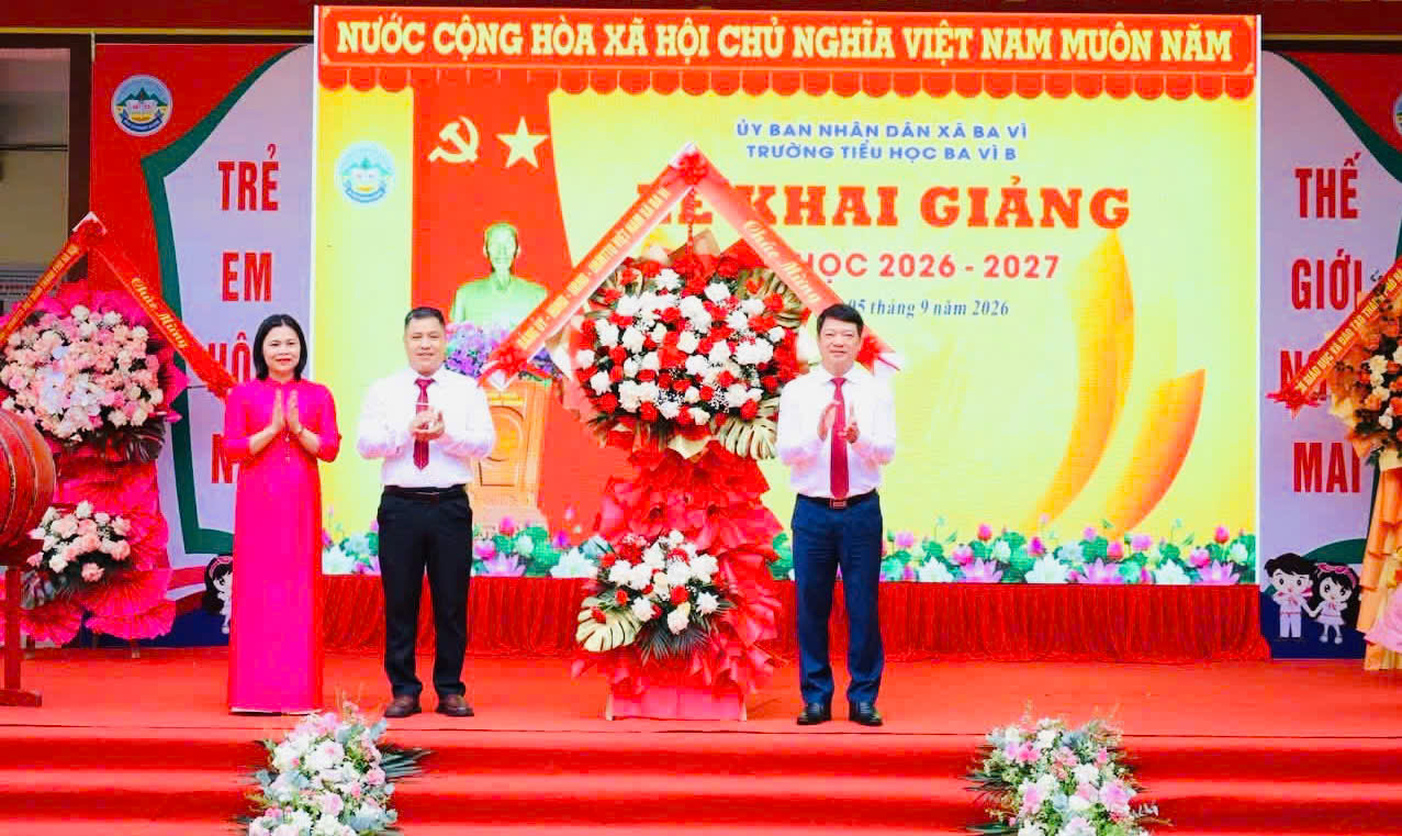 Xã Ba Vì khai giảng năm học mới, xây dựng môi trường giáo dục an toàn và sáng tạo