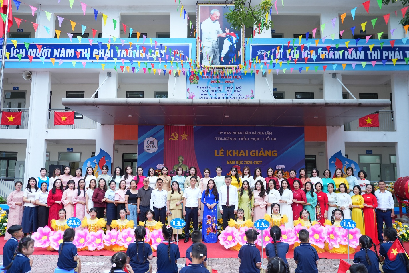 Xã Gia Lâm rộn ràng ngày hội đến trường, hơn 20.000 học sinh bước vào năm học mới