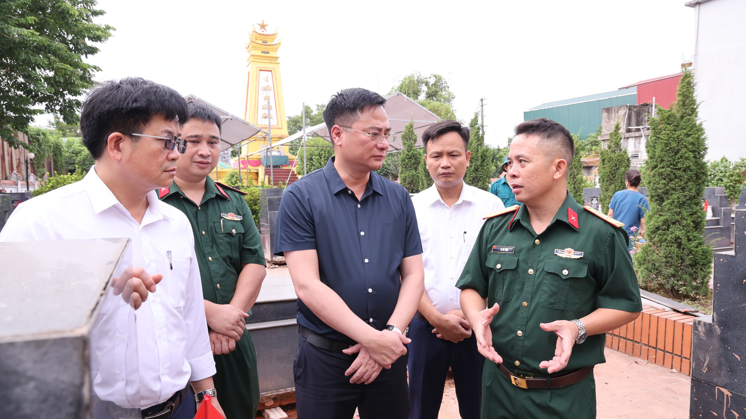 Xã Tam Hưng triển khai đợt 2 lấy mẫu hài cốt liệt sĩ, góp phần xác định danh tính, trả lại tên cho các anh hùng liệt sĩ