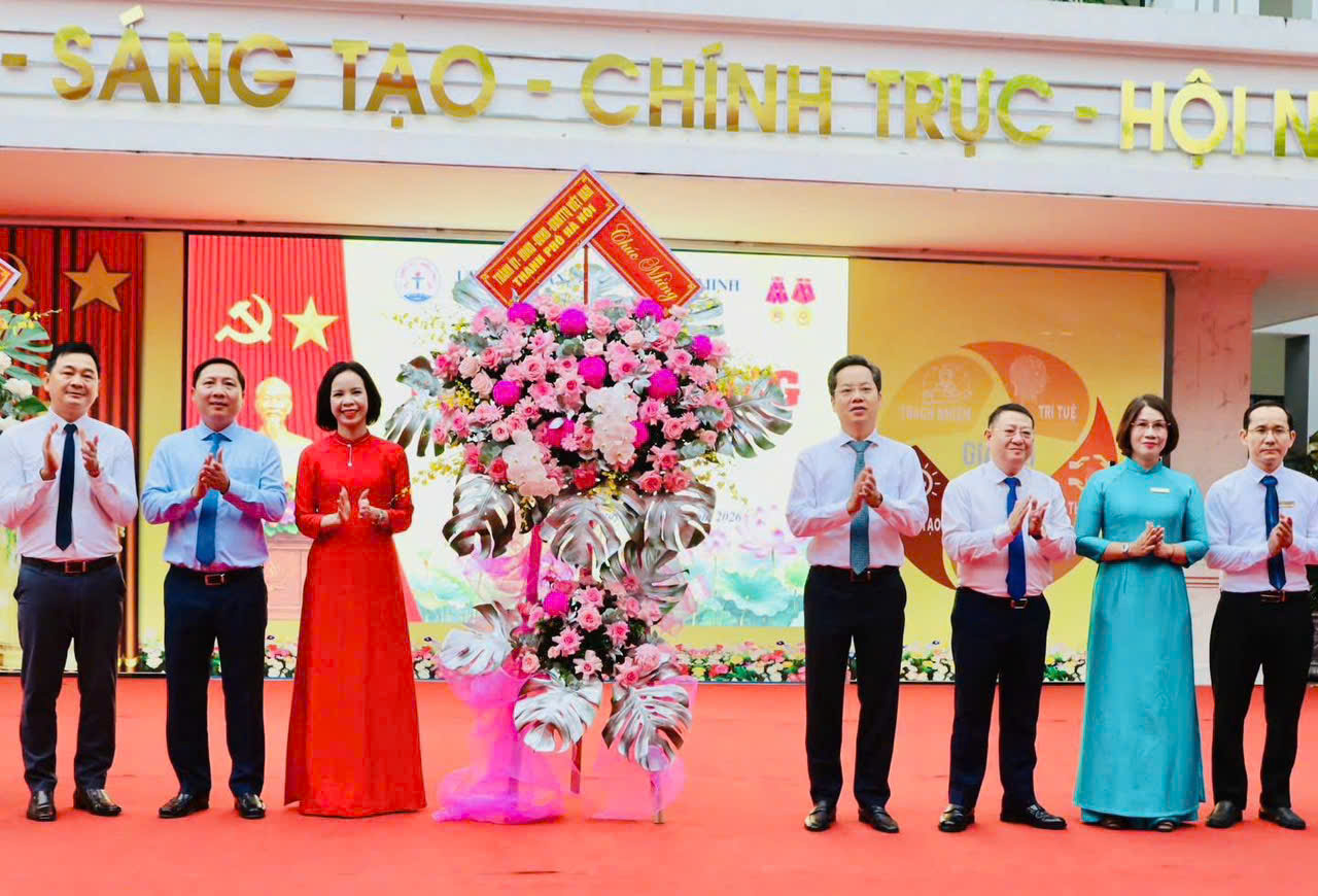 Năm học mới - Khí thế mới, động lực mới cho giáo dục xã Quang Minh phát triển