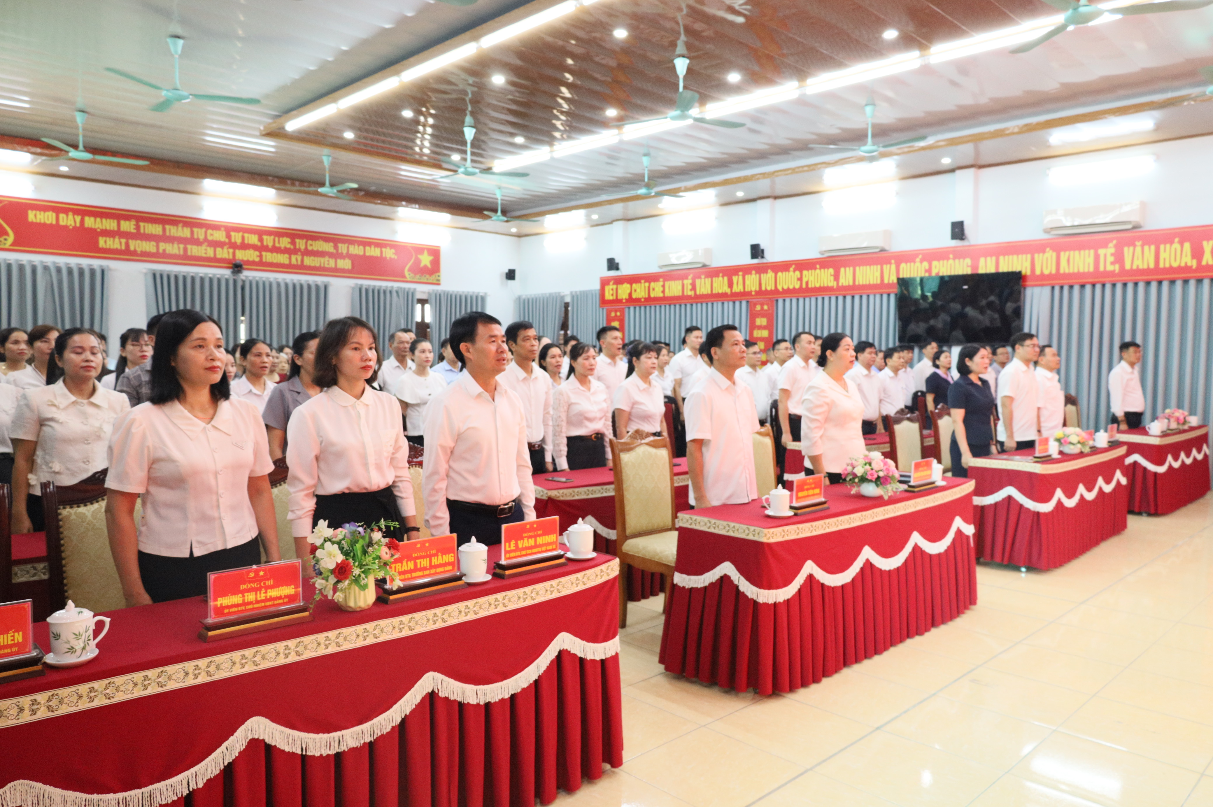 Xã Cổ Đô siết kỷ cương, rõ trách nhiệm, tăng tốc hoàn thành các mục tiêu năm 2026
