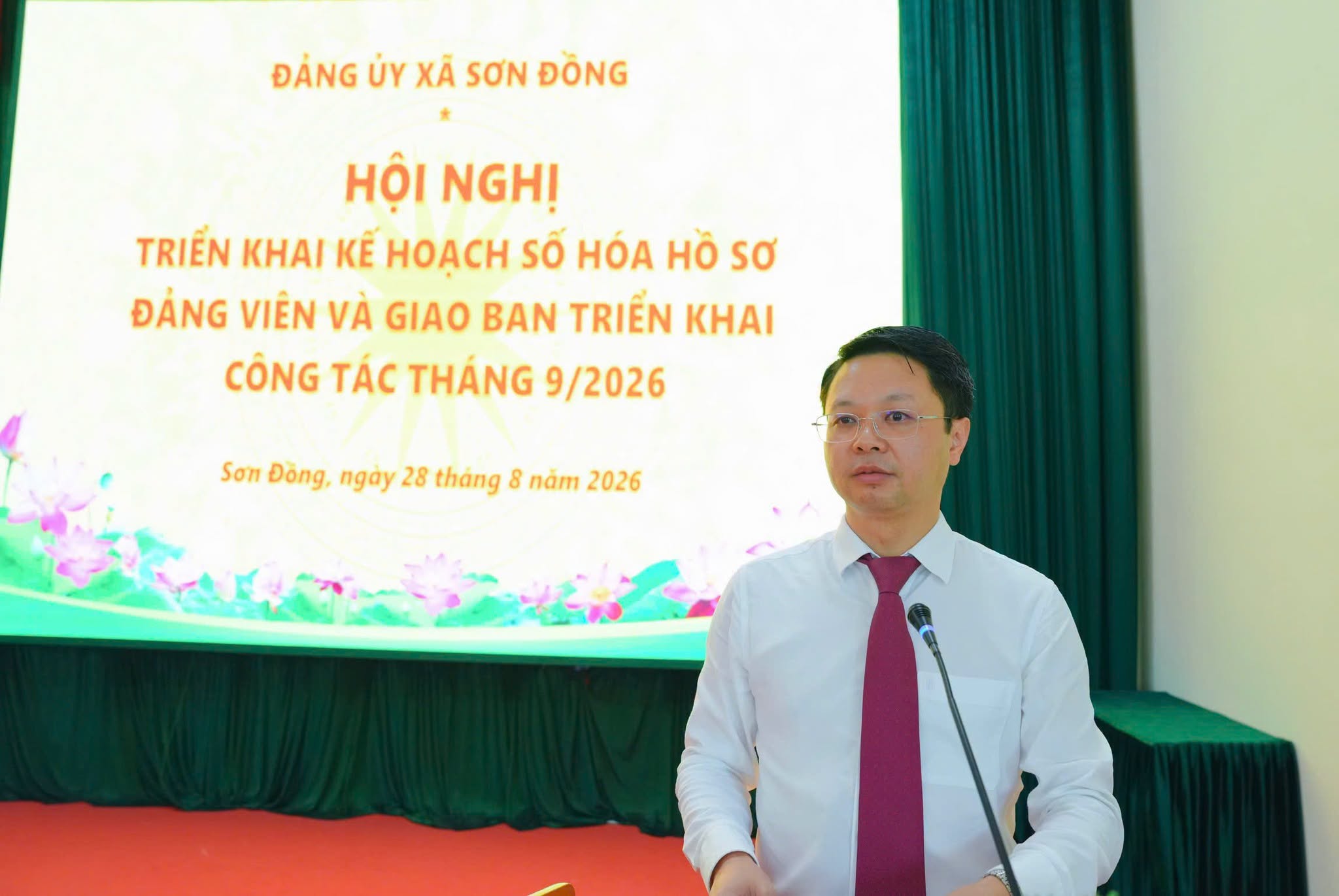 Xã Sơn Đồng siết kỷ cương, đẩy nhanh số hóa hồ sơ đảng viên và đổi mới công tác dân vận