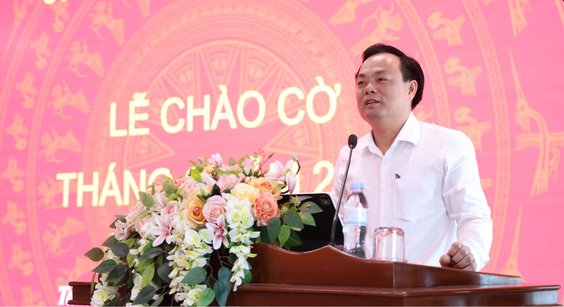 Xã Tam Hưng đẩy nhanh tiến độ, tập trung giải phóng mặt bằng và chuyển đổi số