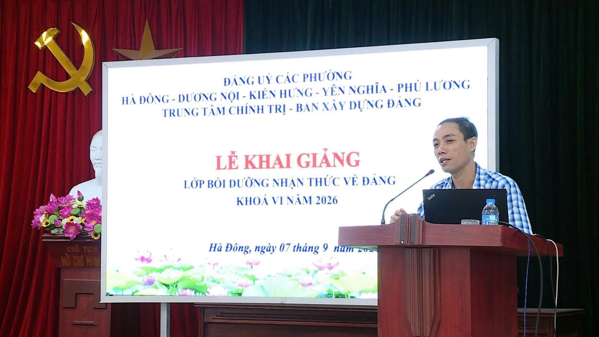 Lớp bồi dưỡng nhận thức về Đảng khóa VI: Bồi đắp lý tưởng, tạo nguồn phát triển đảng viên