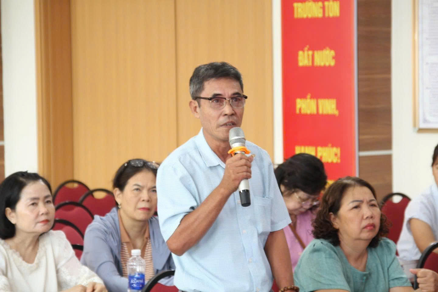 Mặt trận phường Phú Thượng phát huy dân chủ, đẩy mạnh tuyên truyền lấy ý kiến sâu rộng trong nhân dân đối với các dự án lớn của Thủ đô