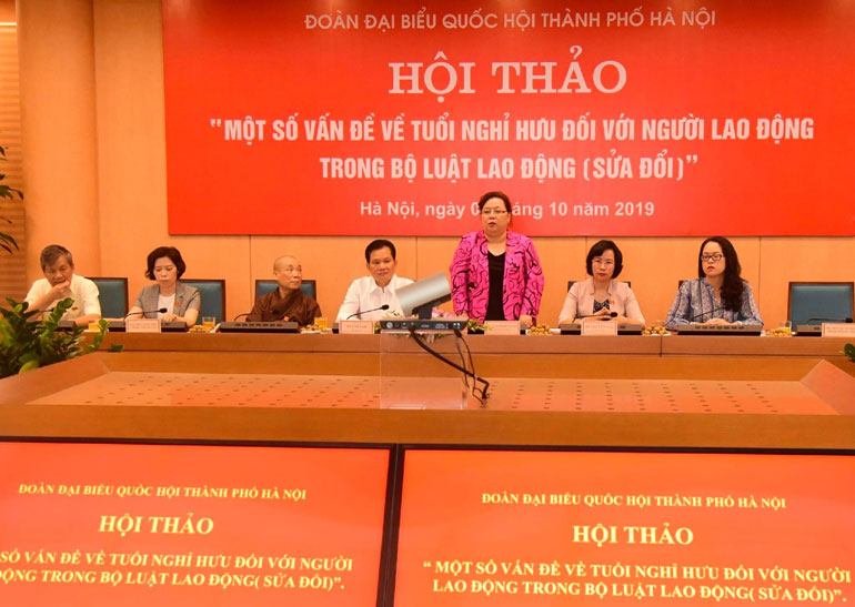 Phó Bí thư Thành ủy, Chủ tịch HĐND thành phố Nguyễn Thị Bích Ngọc phát biểu kết luận hội thảo