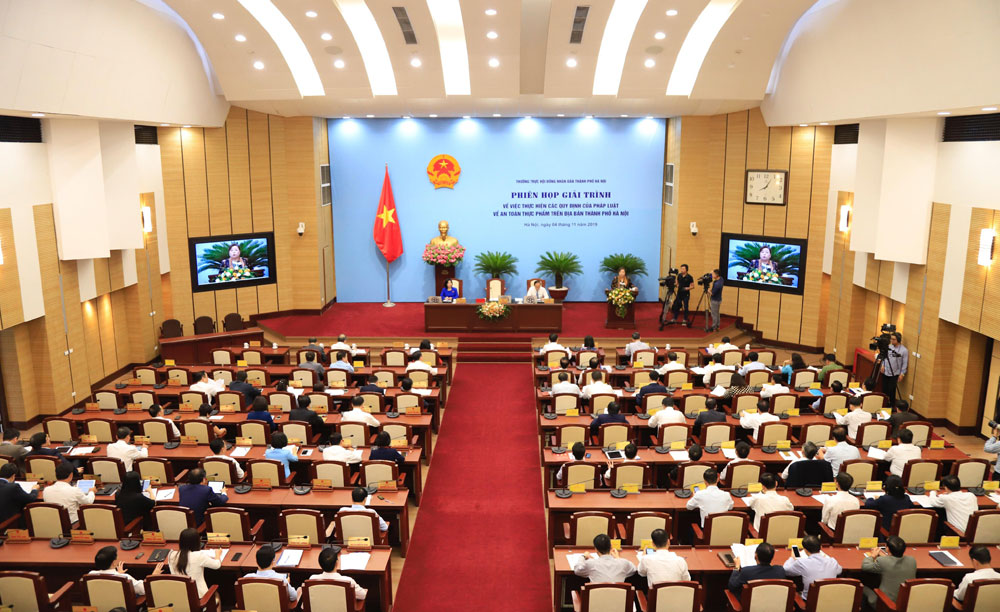 Toàn cảnh phiên họp giải trình