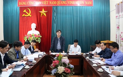 Ảnh: Đồng chí Nguyễn Văn Thắng - Thành ủy viên, Bí thư Huyện ủy phát biểu tại Hội nghị
