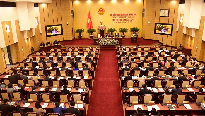 Quang cảnh ngày làm việc thứ 2 của kỳ họp