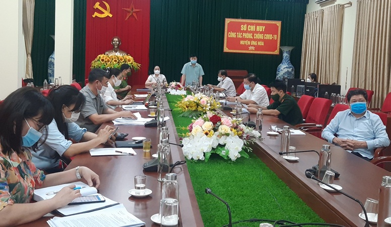 Quang cảnh tại điểm cầu của Huyện