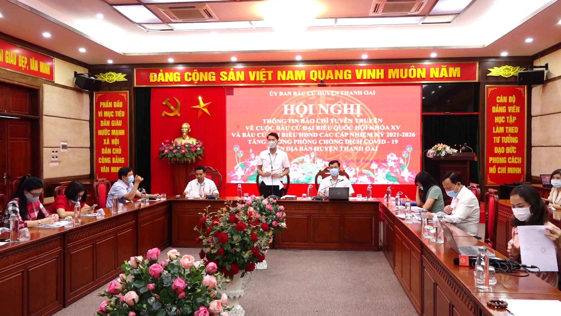 Toàn cảnh hội nghị
