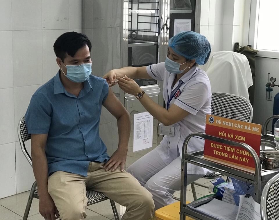 Địa điểm tiêm vắc xin tại trạm y tế xã Tân Hội