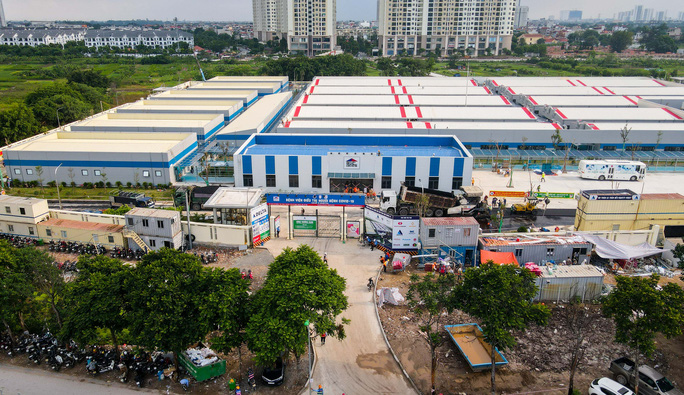 Toàn cảnh Bệnh viện dã chiến điều trị bệnh nhân mắc Covid-19 tại ngõ 587 Tam Trinh (quận Hoàng Mai)