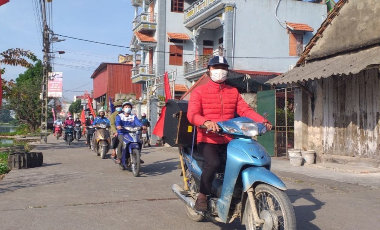 Tuyên truyền lưu động giúp nâng cao nhận thức và hành vi của người dân trong phòng chống dịch bệnh Covid-19