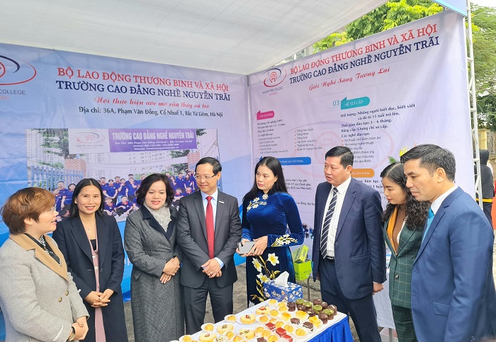 https://thanhuyhanoi.vn/data/Uploads/images/Anh%2011_12%20-%203.jpg