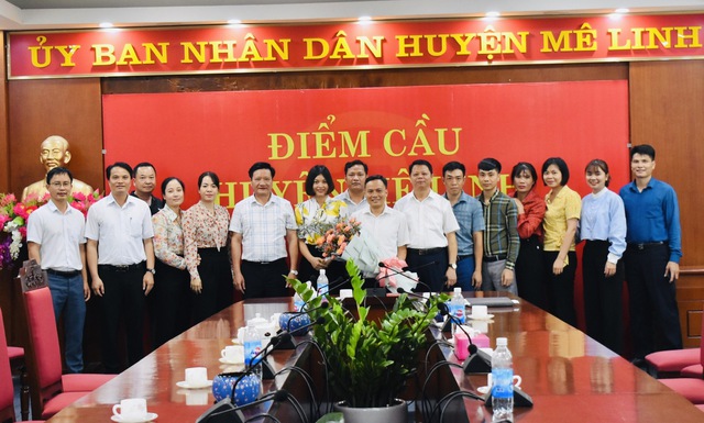 Công bố Quyết định bổ nhiệm Giám đốc Trung tâm Văn hóa - Thông tin và Thể thao huyện Mê Linh - Ảnh 1.