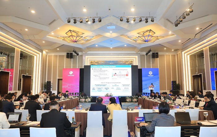 https://thanhuyhanoi.vn/data/Uploads/images/ky-vong-giai-quyet-un-tac-giao-thong-tai-ha-noi-va-ho-chi-minh-1.jpg