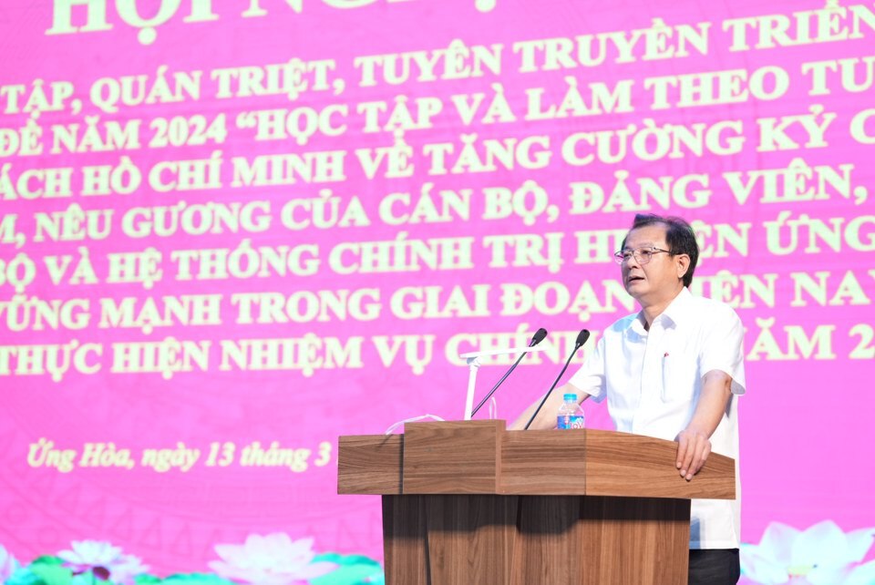 Phó Bí thư Thường trực Huyện ủy Nguyễn Chí Viễn quán triệt Chuyên đề học tập và làm theo tư tưởng, đạo đức, phong cách Hồ Chí Minh năm 2024