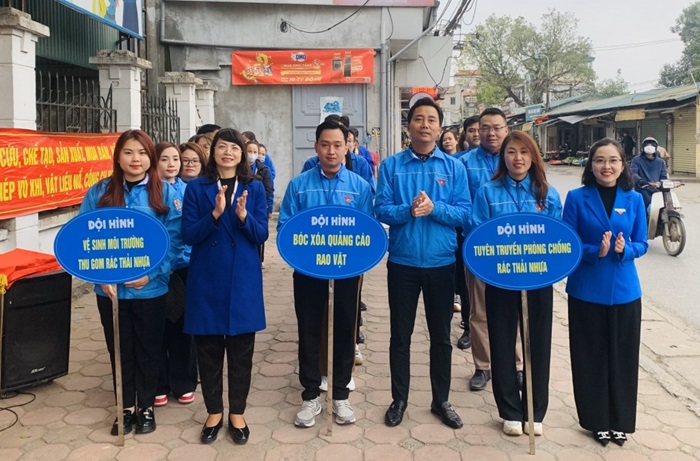 https://thanhuyhanoi.vn/data/Uploads/images/Tri%e1%bb%83n%20khai%20m%c3%b4%20h%c3%acnh%20ch%e1%bb%a3%20d%c3%a2n%20sinh%20gi%e1%ba%a3m%20thi%e1%bb%83u%20r%c3%a1c%20th%e1%ba%a3i%20nh%e1%bb%b1a%20n%c4%83m%202024-3.jpg