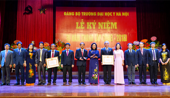 Đảng bộ Đại học Y Hà Nội kỷ niệm 70 năm thành lập