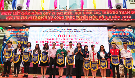 Học sinh Hà Nội hào hứng tham gia cuộc thi “Tìm hiểu dịch vụ công trực tuyến mức độ 3,4”