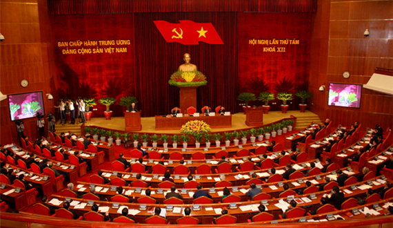 Nêu cao trách nhiệm nêu gương của cán bộ lãnh đạo