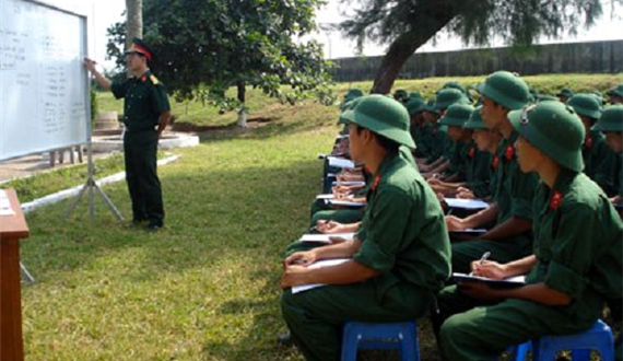 Giữ vững tư tưởng chính trị nhằm đấu tranh với âm mưu “diễn biến hòa bình” của các thế lực thù địch