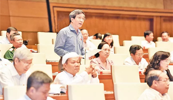 Khắc phục hạn chế để phát triển kinh tế, giáo dục và cải cách tư pháp