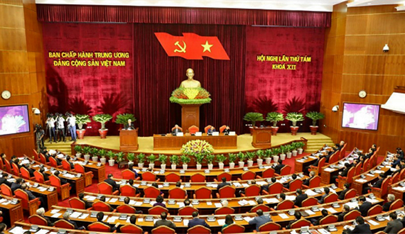 Nêu gương để “xây” cán bộ tốt