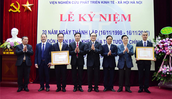 Viện Nghiên cứu phát triển kinh tế - xã hội Hà Nội kỷ niệm 20 năm Ngày thành lập