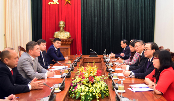 Hà Nội mong muốn tăng cường hợp tác với các địa phương của Kazakhstan
