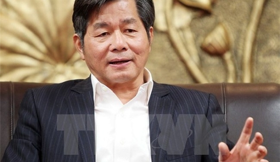 Thi hành kỷ luật đồng chí Bùi Quang Vinh