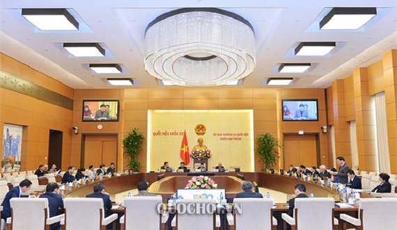 Ủy ban Thường vụ Quốc hội xem xét điều chỉnh chương trình xây dựng luật, pháp lệnh năm 2019