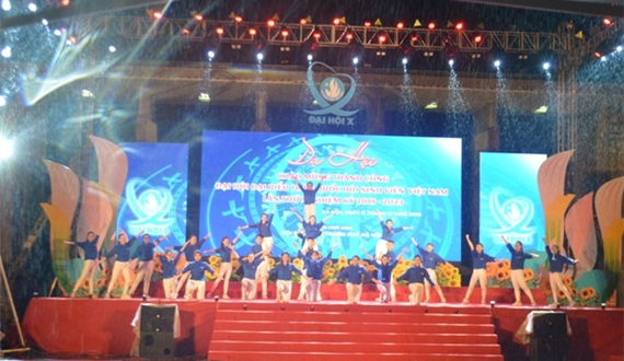 Tưng bừng chương trình Dạ hội chào mừng thành công Đại hội đại biểu toàn quốc Hội Sinh viên Việt Nam lần thứ X