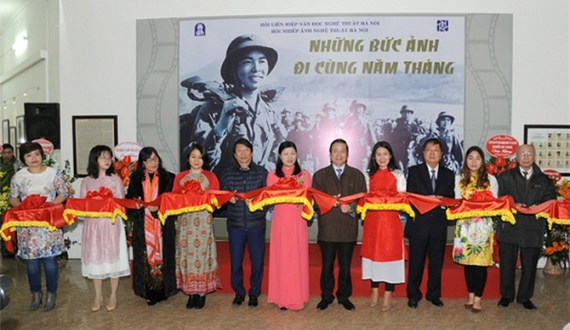 Ấn tượng Triển lãm “Những bức ảnh đi cùng năm tháng”