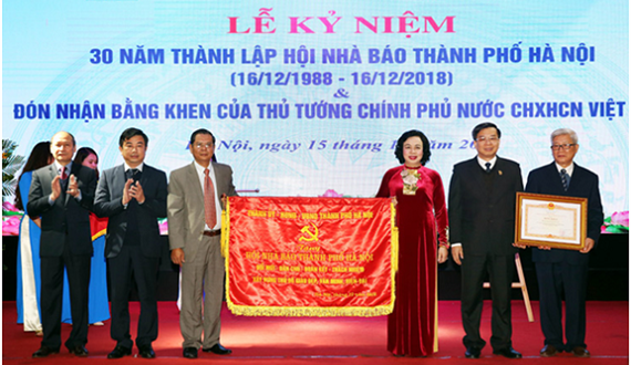 Hội Nhà báo Thành phố kỷ niệm 30 năm thành lập