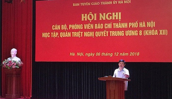 Gần 400 cán bộ, phóng viên báo chí Hà Nội quán triệt Nghị quyết Trung ương 8