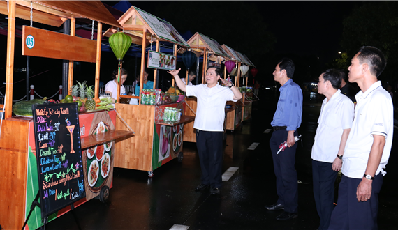 Quận Tây Hồ: Khai trương không gian phố đi bộ Trịnh Công Sơn