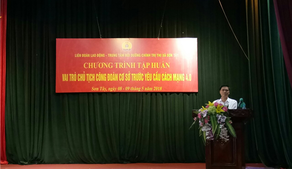 Sơn Tây triển khai chương trình tập huấn công đoàn năm 2018