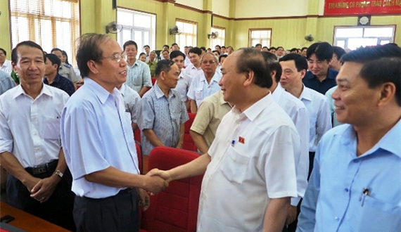 Thủ tướng Nguyễn Xuân Phúc: Người dân cần bình tĩnh, cảnh giác, tránh bị kẻ xấu lôi kéo, kích động