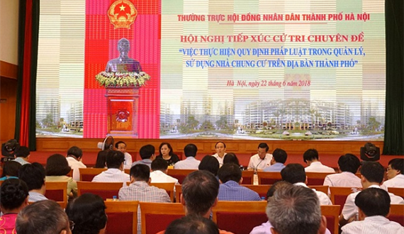 Thường trực HĐND Thành phố tổ chức tiếp xúc cử tri chuyên đề về quản lý, sử dụng nhà chung cư