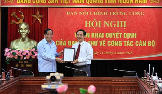 Triển khai quyết định của Ban Bí thư về công tác cán bộ