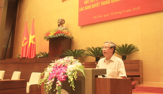 Coi trọng tính thiết thực, hiệu quả, phù hợp với từng đối tượng trong học tập, quán triệt, triển khai thực hiện Nghị quyết Trung ương 7