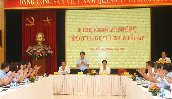 Chủ tịch UBND thành phố Hà Nội tiếp xúc cử tri quận Hoàn Kiếm